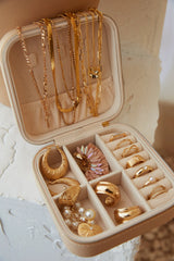 Miss Lola Exclusive Jewelry Box - Nude
