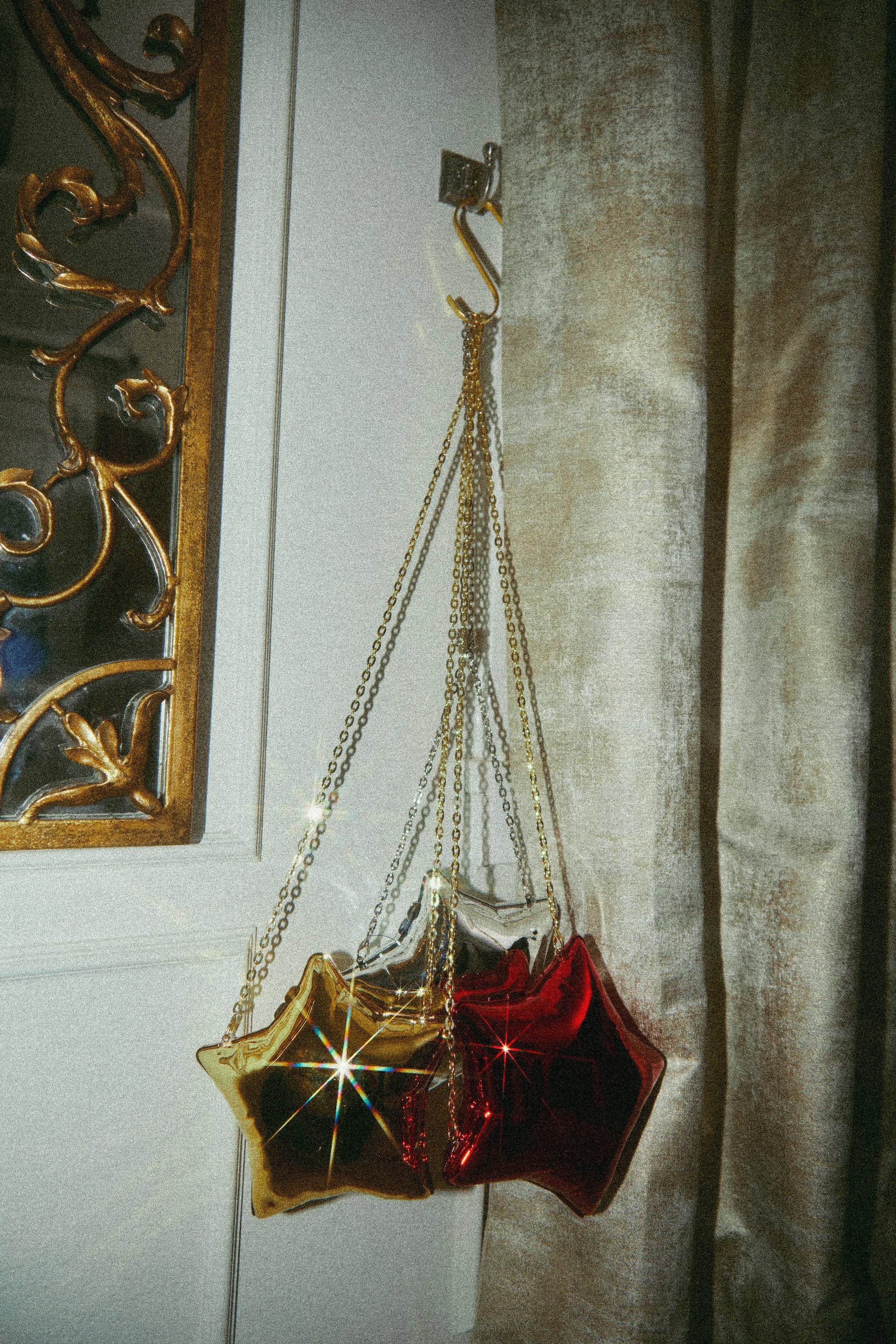 Star Girl Gold Balloon Clutch Bag